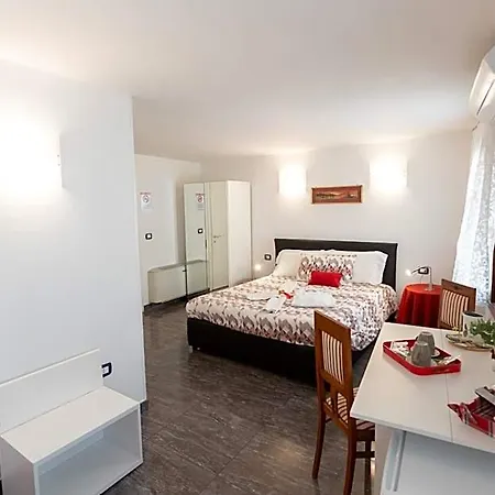 Antico Orologio 4* Chioggia